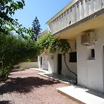 Anatoli Apartments